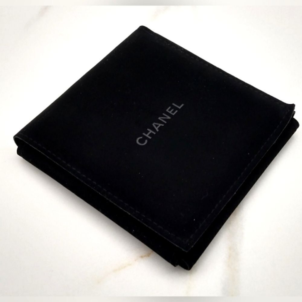 Chanel Black Velvet Jewelry Case Holder - Picture 5 of 10